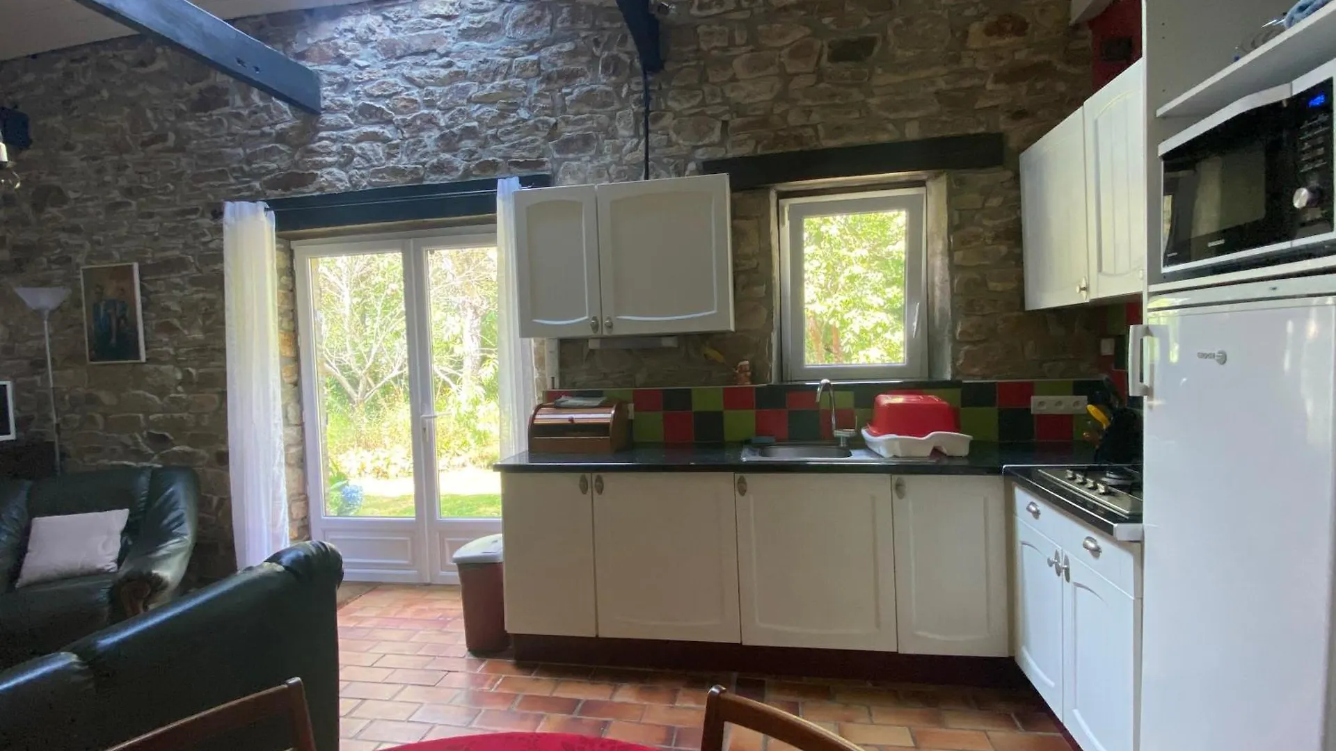 Дом отдыха Sue'S Cottages Pleuven Франция