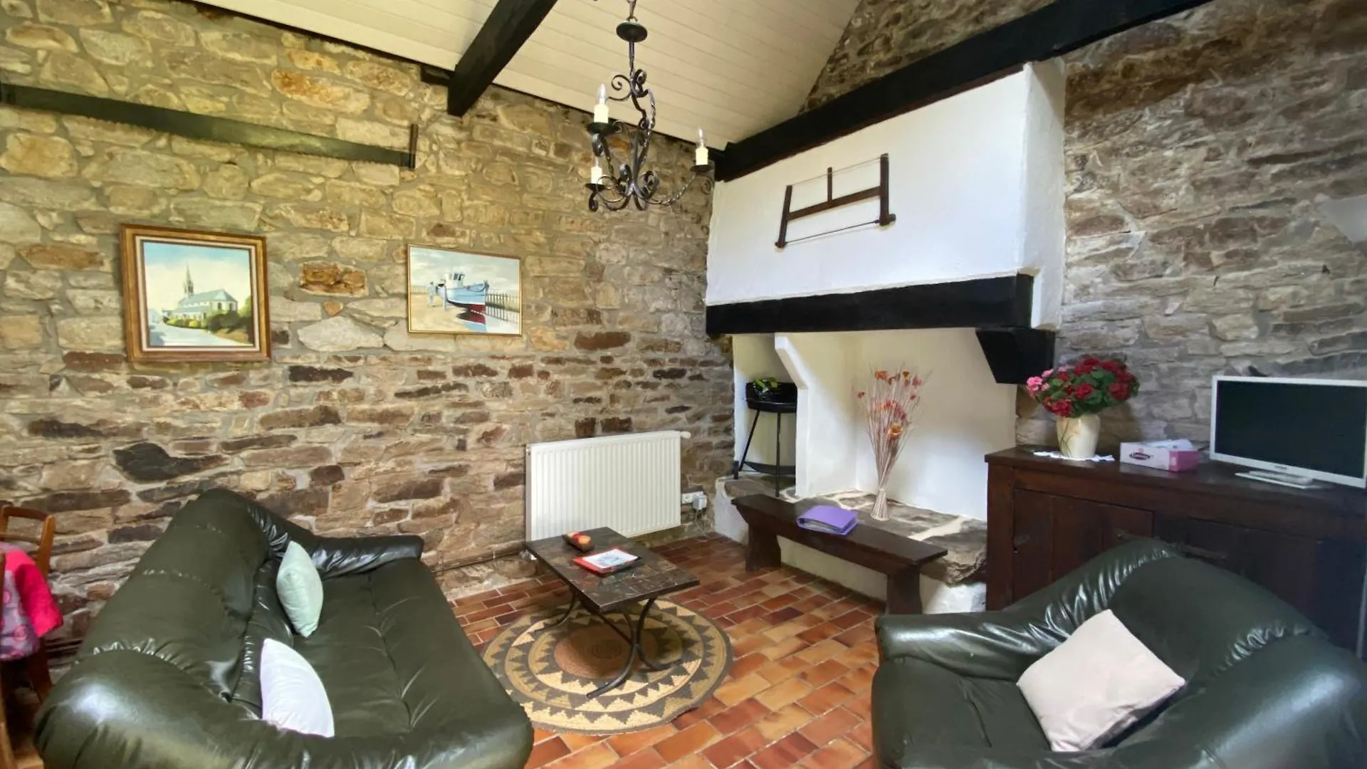 Дом отдыха Sue'S Cottages Pleuven
